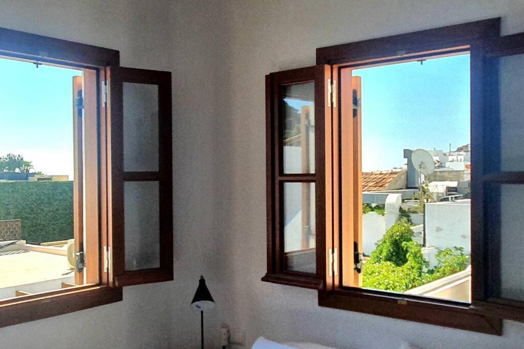 The Olive Tree Villa Lindos מראה חיצוני תמונה