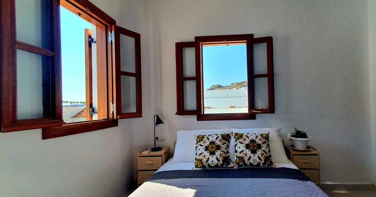 The Olive Tree Villa Lindos מראה חיצוני תמונה